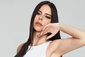 Məni sadəcə öpmədi, həm də yedi