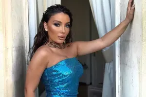 10 illik mahnısına yeni nəfəs verdi