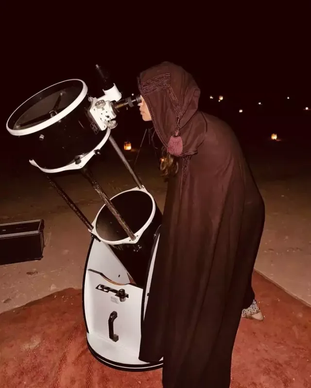 Mərakeşdə ideal bədənini nümayiş etdirdi