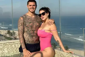 İkardinin həyat yoldaşı ağır xəstəliyə tutuldu