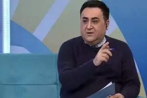 Elgiz əsəbləşdi: "Uşağının dərdini çək"