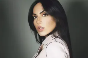 "Tükənməz sevgin, bütün fədakarlıqların..."