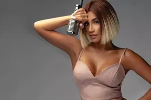 Röyadan növbəti izdihamlı konsert