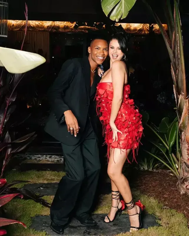 Ad gününü belə qeyd etdi