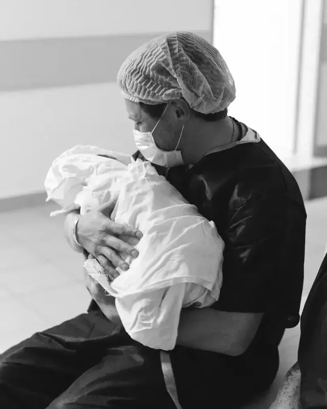 "Eurovision" təmsilçisi ana oldu