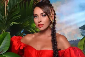 Xəyanətə görə boşanacaqdı, qərarını dəyişdi