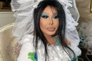 Bülent Ersoy: "İlk "Barbie" mən idim"