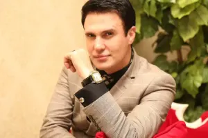 Nadir İsmayıllıda küftə bişirdi