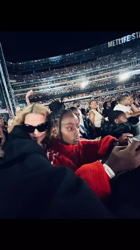 Madonna və Beyons bir arada