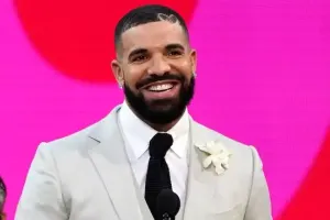 Konsertindən 5 milyon qazandı