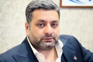 Elcan başqa xəstəxanaya yerləşdirildi