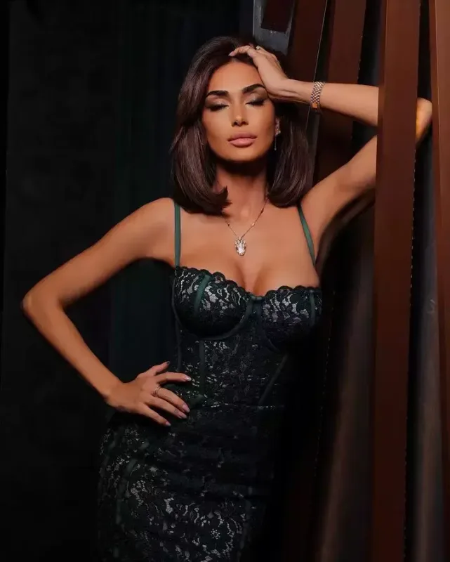 "Edəcəklərim qarşısında şeytan əlimi öpər"