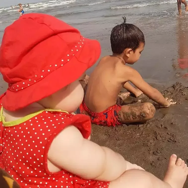 Sevda qızının fotosunu paylaşdı