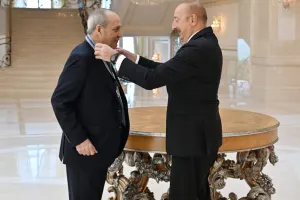 “Əsl Babək sizsiniz” - Rasim Balayevdən Prezidentə