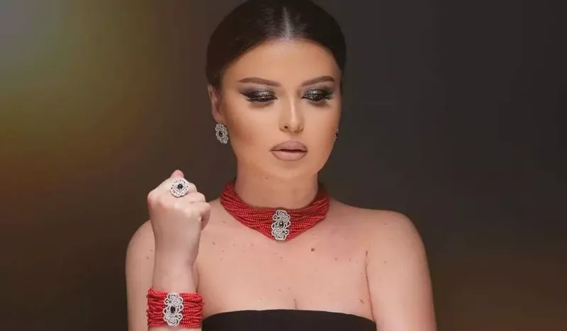 Sevdadan həyat yoldaşı ilə bağlı paylaşım