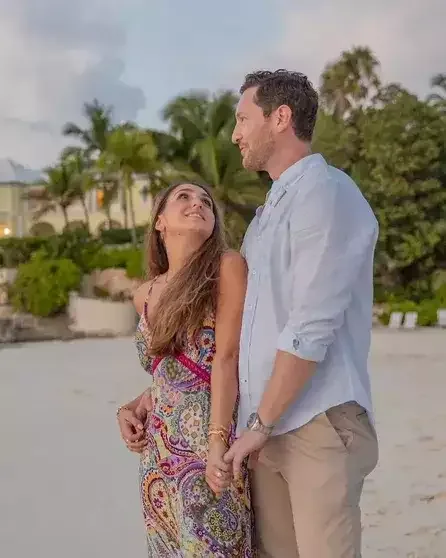 Sonuncu İran şahının nəvəsi ərə gedir