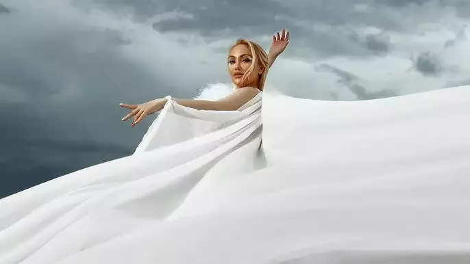 "Dövlət məktəbləri pulsuzdursa, forma da pulsuz olsun heç olmasa"