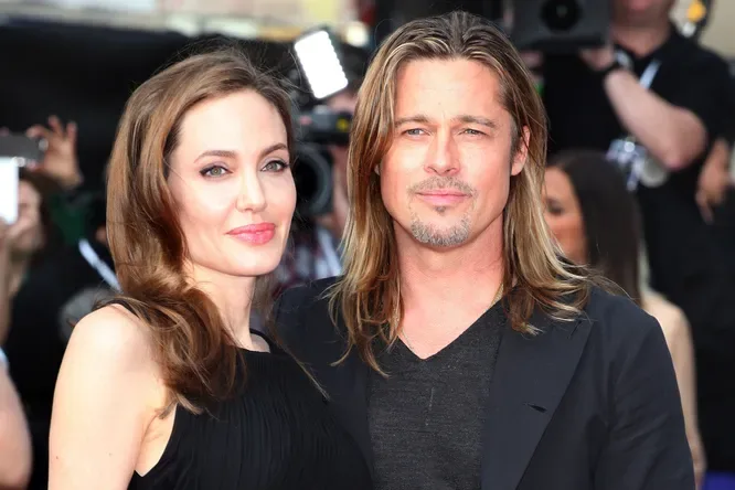 7 illik boşanma prosesi başa çatdı