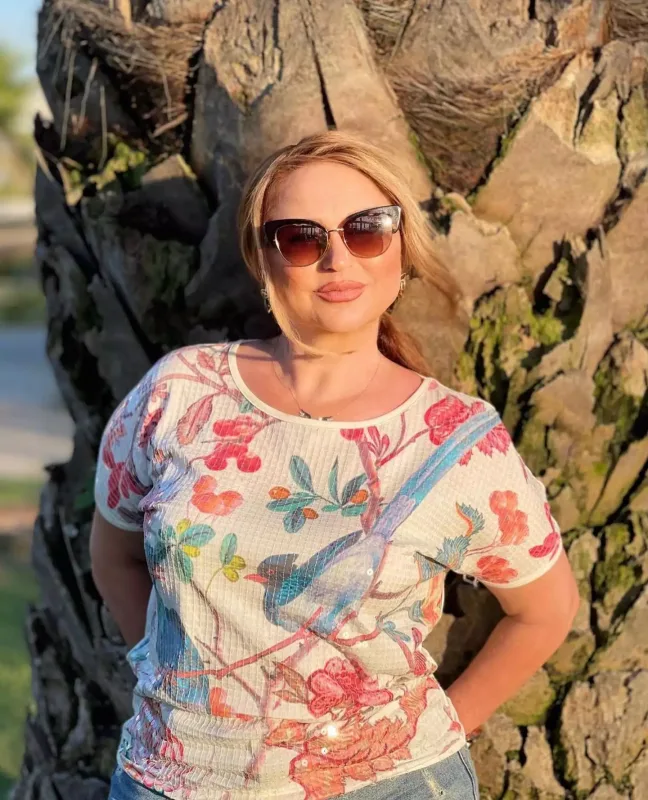 "Bəzən dayanıb keçdiyimiz günlərdəki..."