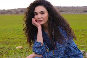 Bikinili fotolarını paylaşdı