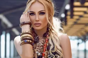 Nuradan sərt sözlər: "Məşhurlar qocalıb acından öləndə..."