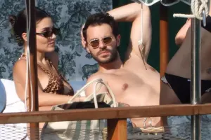 Məşhur cütlük tətildə fantastik məbləğ xərclədi