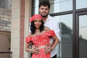 Nagehan Fəridlə barışmayıb: "Alın, sizin olsun"