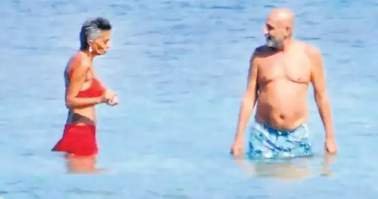 İllər sonra çimərlikdə görüntüləndi - Geyimi maraq doğurdu