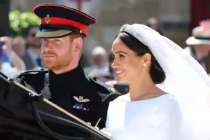 Kral ailəsinin gəlininin pul qazanmaq planı: Bu yola əl atacaq