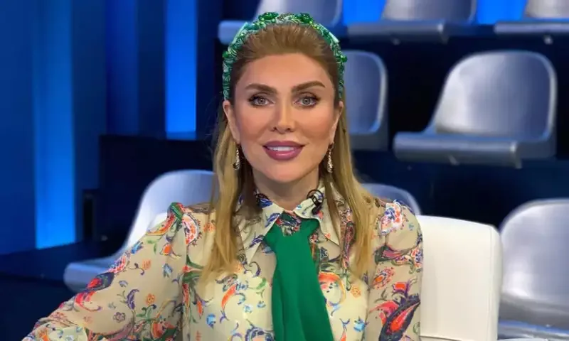 "İlana ilan olduğunu izah edəndə..."