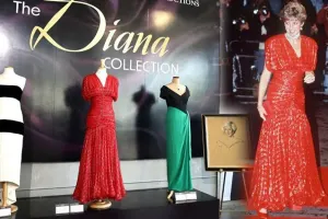 Şahzadə Diananın geyimləri hərraca çıxarılır