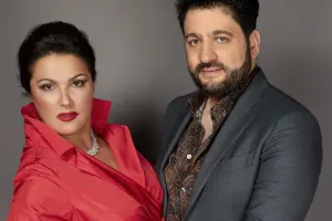 Teatrdan Xalq artistinin həyat yoldaşı ilə bağlı açıqlama