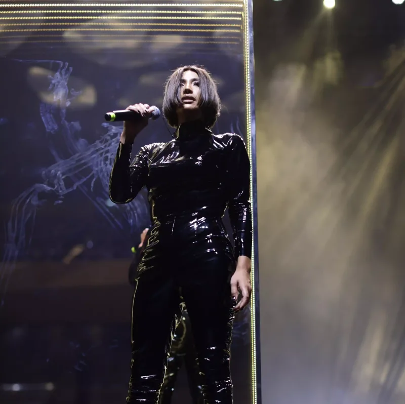 İlkə imza atan 3 günlük konsertinə yekun vurdu