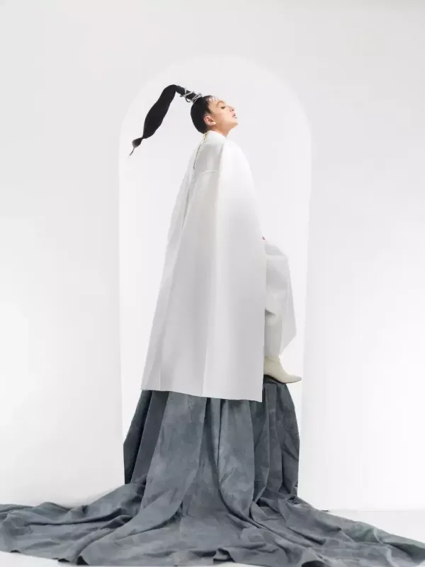 Dilarə: "Özümüzün qaranlıq tərəflərini..."