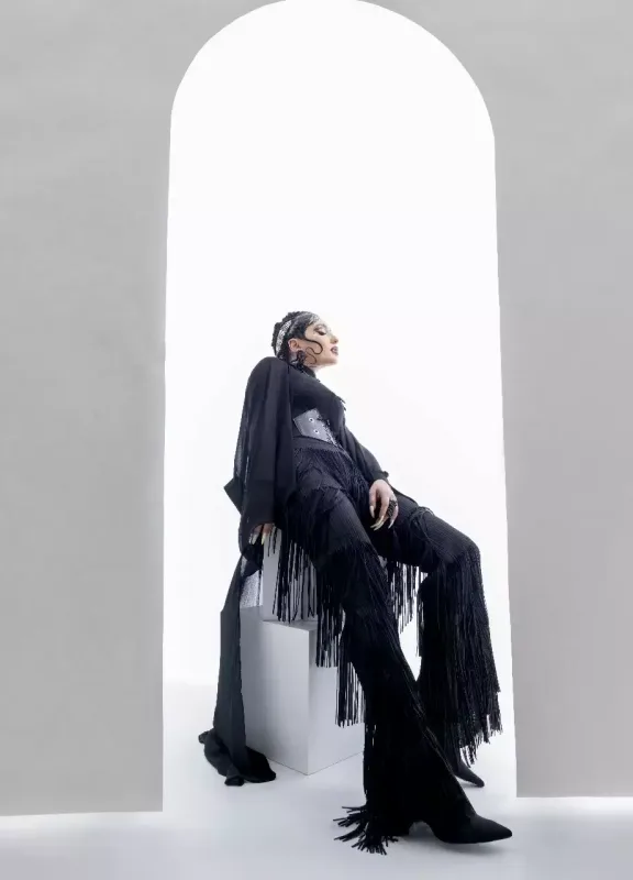 Dilarə: "Özümüzün qaranlıq tərəflərini..."