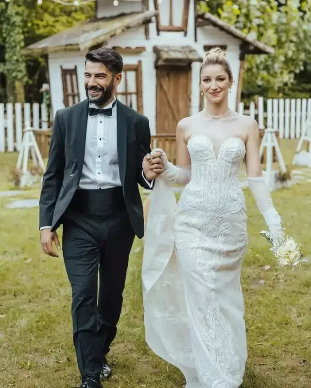 Məşhur aktyorun toyundan görüntülər