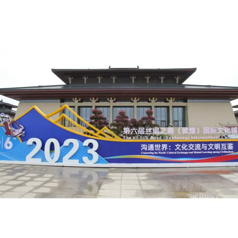 Mədəniyyət naziri Adil Kərimli Çində keçirilən forumda çıxış etdi