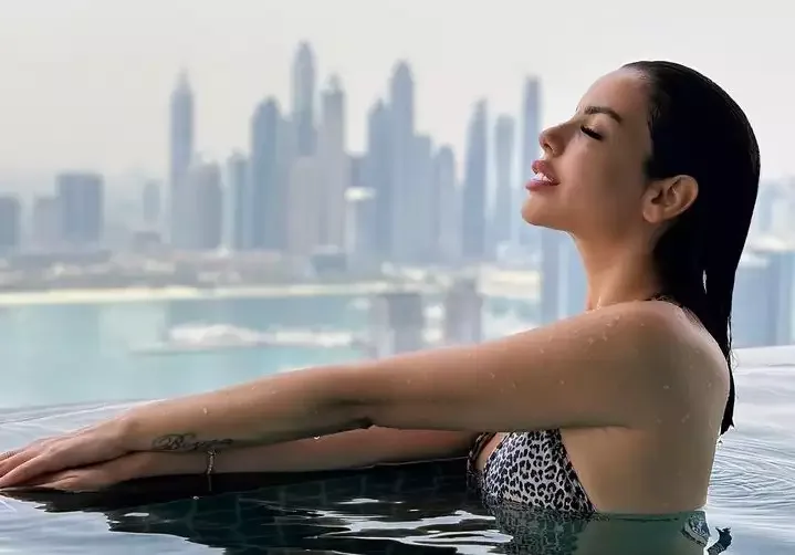 Blogerdən son xəbərdarlıq: " Bitən bir şey ilə..."