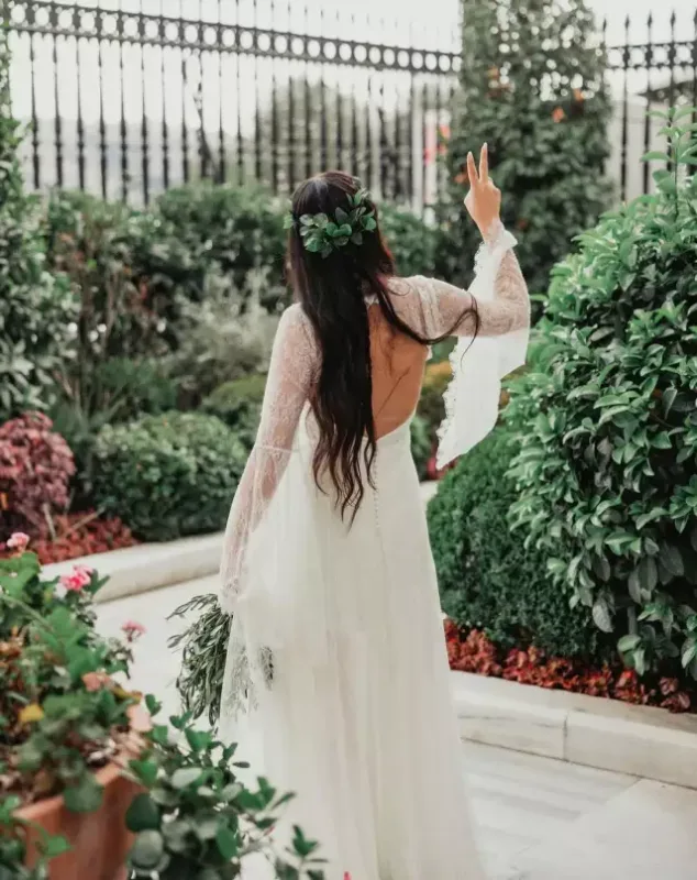 "Ferhunde" ərə getdi: Toydan fotolar