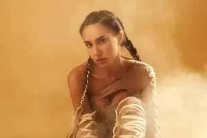 Mehin klipi üçün fərqli obrazda