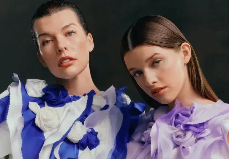 Qızı ilə birgə kamera qarşısına keçdi