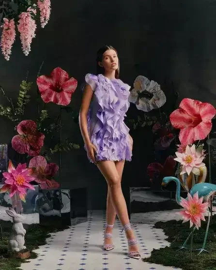 Qızı ilə birgə kamera qarşısına keçdi