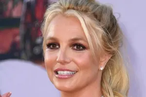 Yeni sevgilisi bəlli oldu