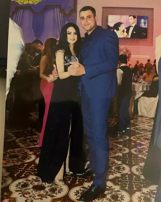 Vüsalə: "Həsrətim, intizarım, torpaqda böyüyənim..."