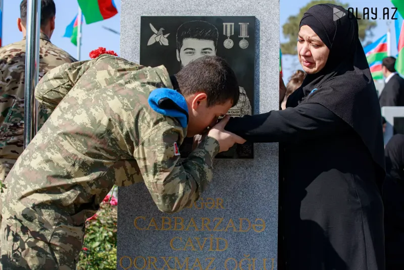 Canını Vətən uğrunda fəda edənlər - Anım Günündən fotoreportaj