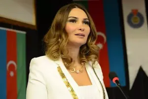 Qənirə Paşayeva vəfat etdi