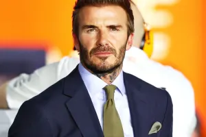 Gəlini onu elə fotolarla təbrik etdi ki...