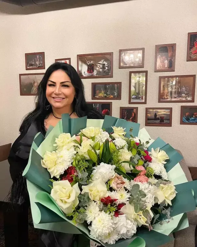 Almaz Ələsgərli özünə ad günü etdi - VİDEO