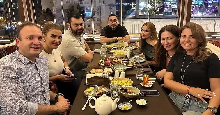 Nigar 24 il sonra onlarla görüşdü