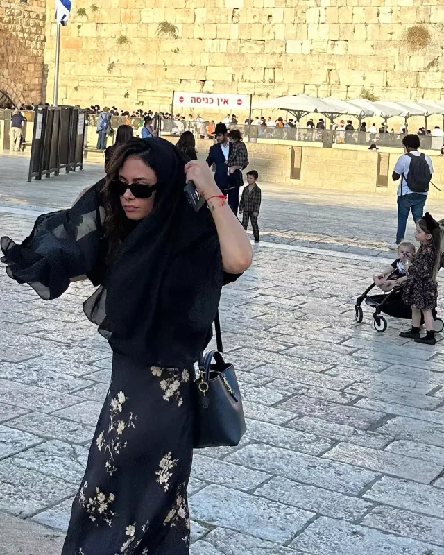 Samirə Qüdsdən fotolar paylaşdı